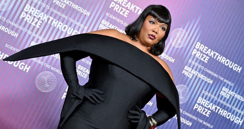 lizzo 10th Annual Breakthrough Prize Ceremony