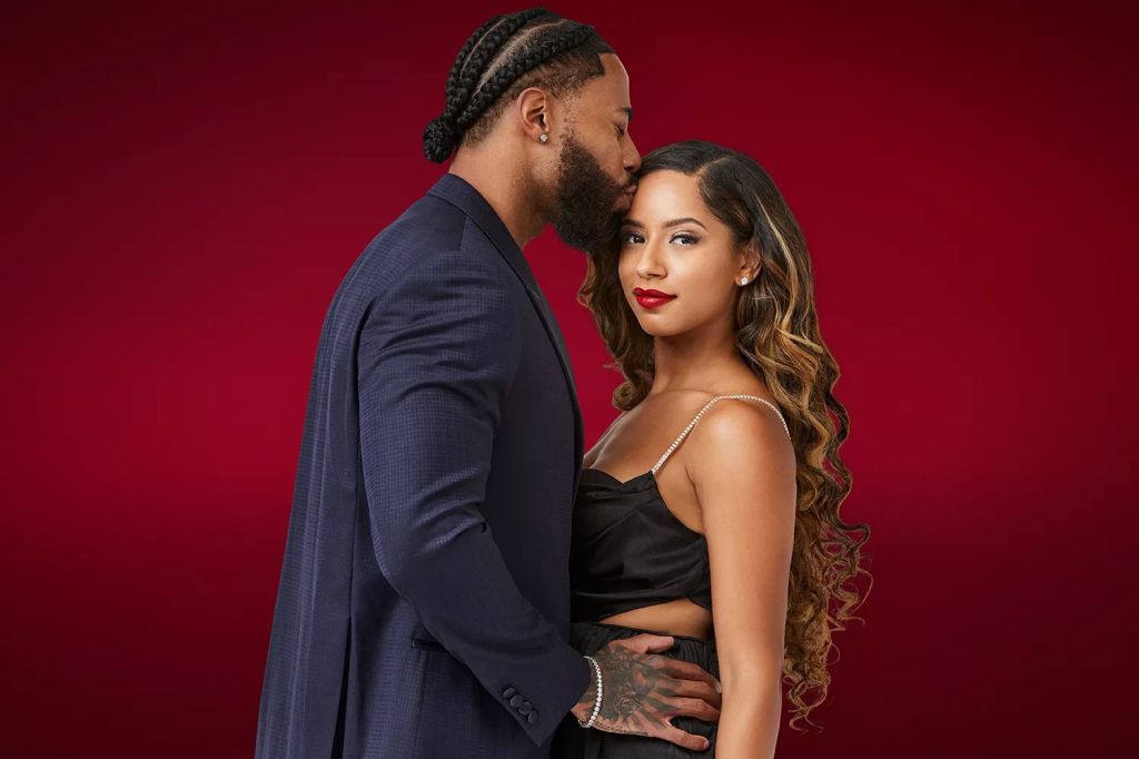 Zaina and JR The Ultimatumon Netflix - zaina nails