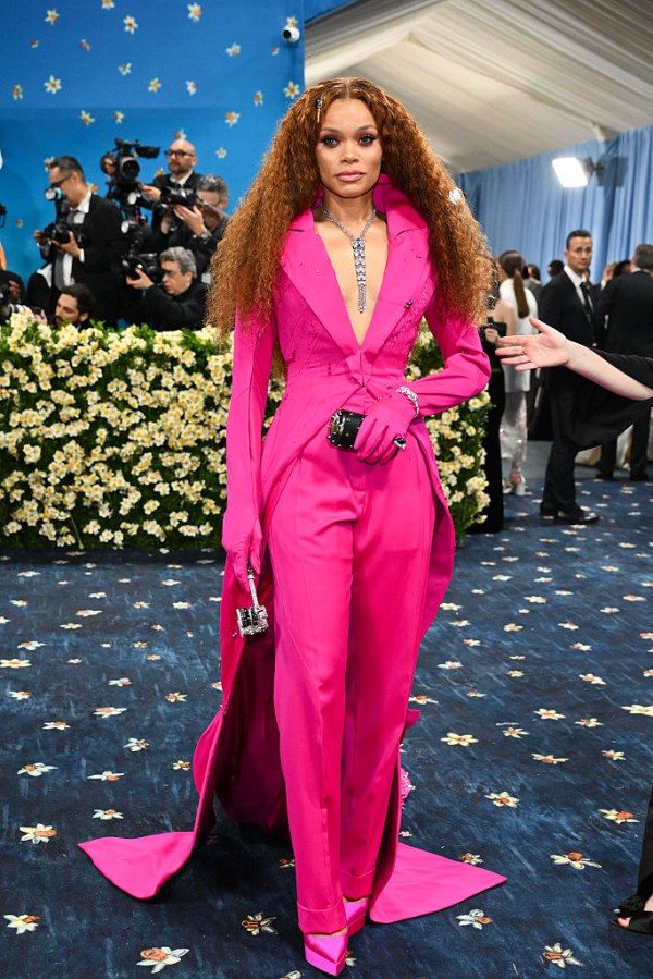 US-ENTERTAINMENT-FASHION-METGALA-CELEBRITY-MUSEUM-RED CARPET