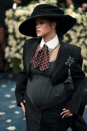 These Pregnant Celebrity Women Are Expecting