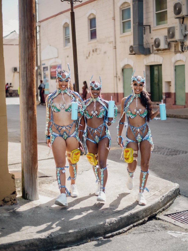 Ashlee Constance proved 3 baddies are better than one.