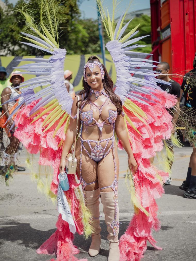 Christina Marie crushed it in pastels.