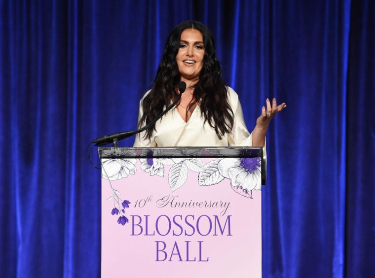 Spreading Insight At The Endometriosis Foundation Of America's 10th Annual Blossom Ball