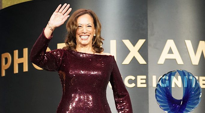 kamala harris in sergio hudson Congressional Black Caucus Foundation Annual Legislative Conference Phoenix Awards Dinner