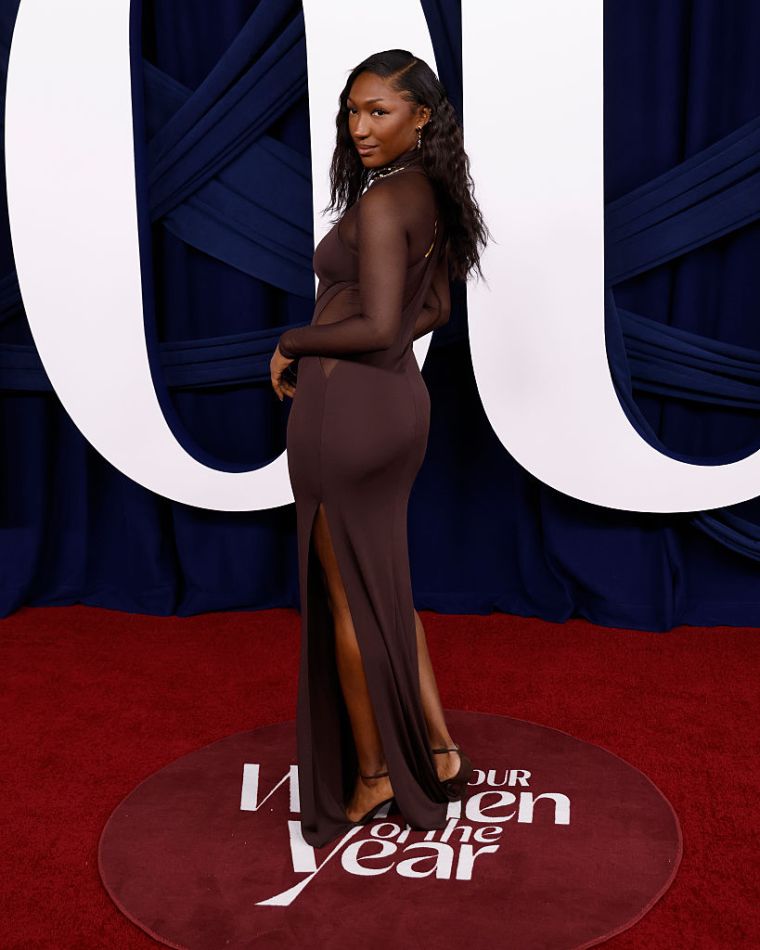Isan Elba Is A Chocolate Goddess