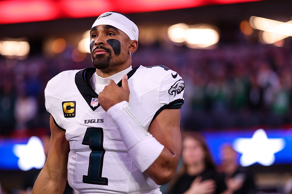 Philadelphia Eagles v Los Angeles Chargers - NFL 2025