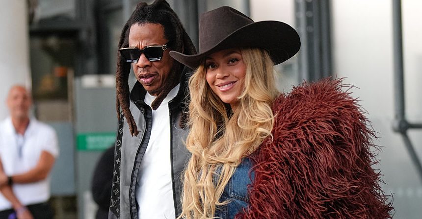 Beyoncé Is A Jay-Z Fan Just Like The Rest Of Us