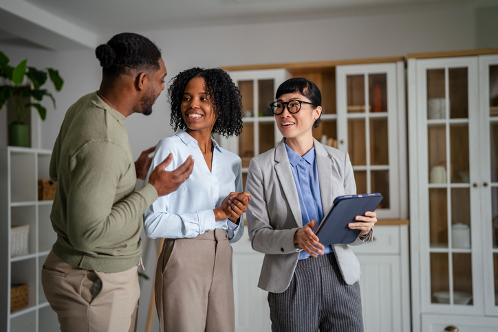 How To Make Buyers Fall In Love With Your House Before Selling