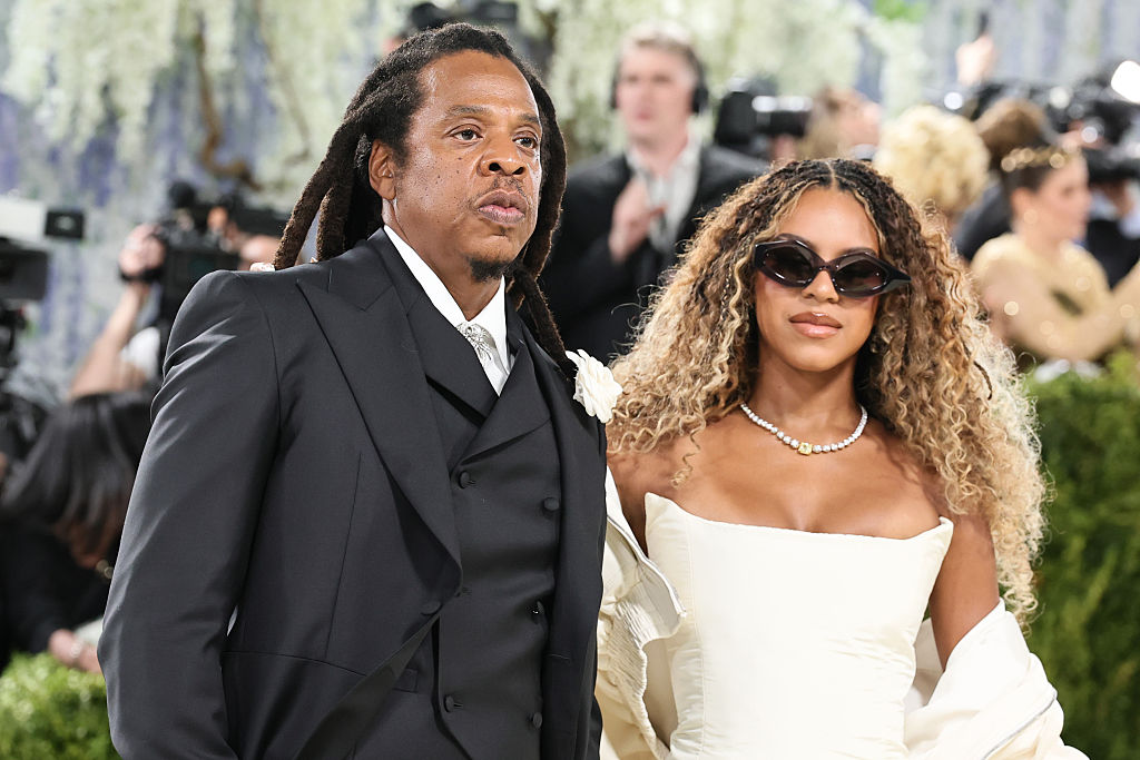 Blue Ivy Threw Up The Roc Sign And Our Timelines Have Been Lit Ever Since