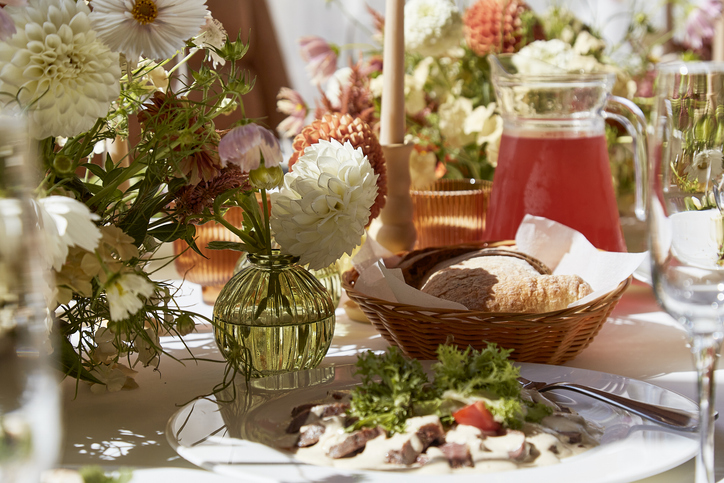 Summer Hosting Staples: Your Ultimate Guide to Being the Hostess with the Mostest