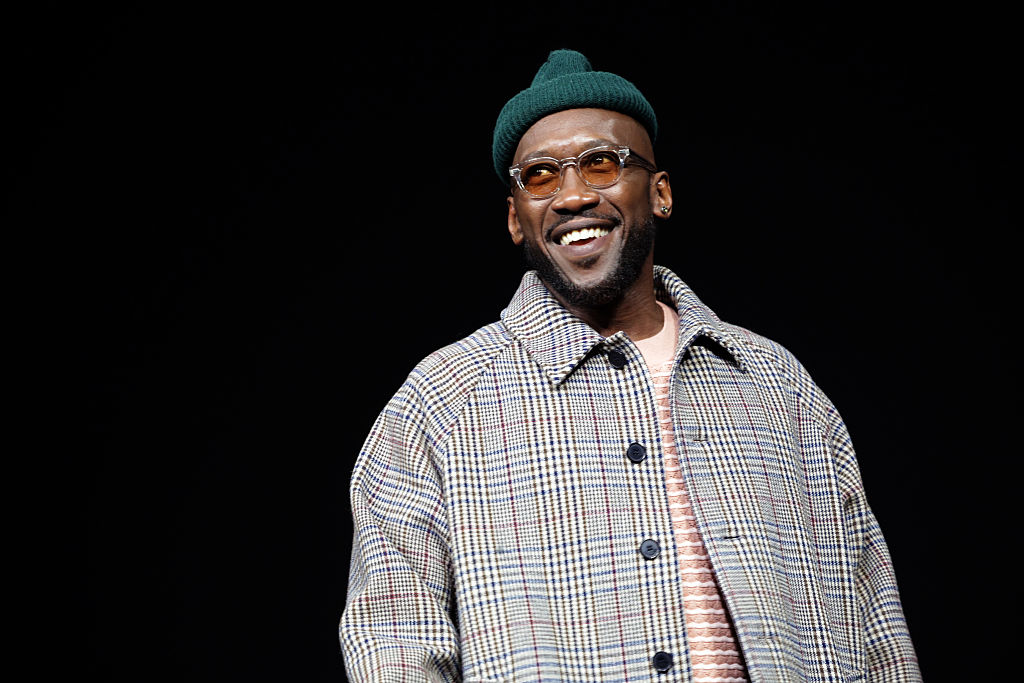 Mahershala Ali Plays A Religious Hitman In Gripping ‘Your Mother Your Mother Your Mother’ Trailer