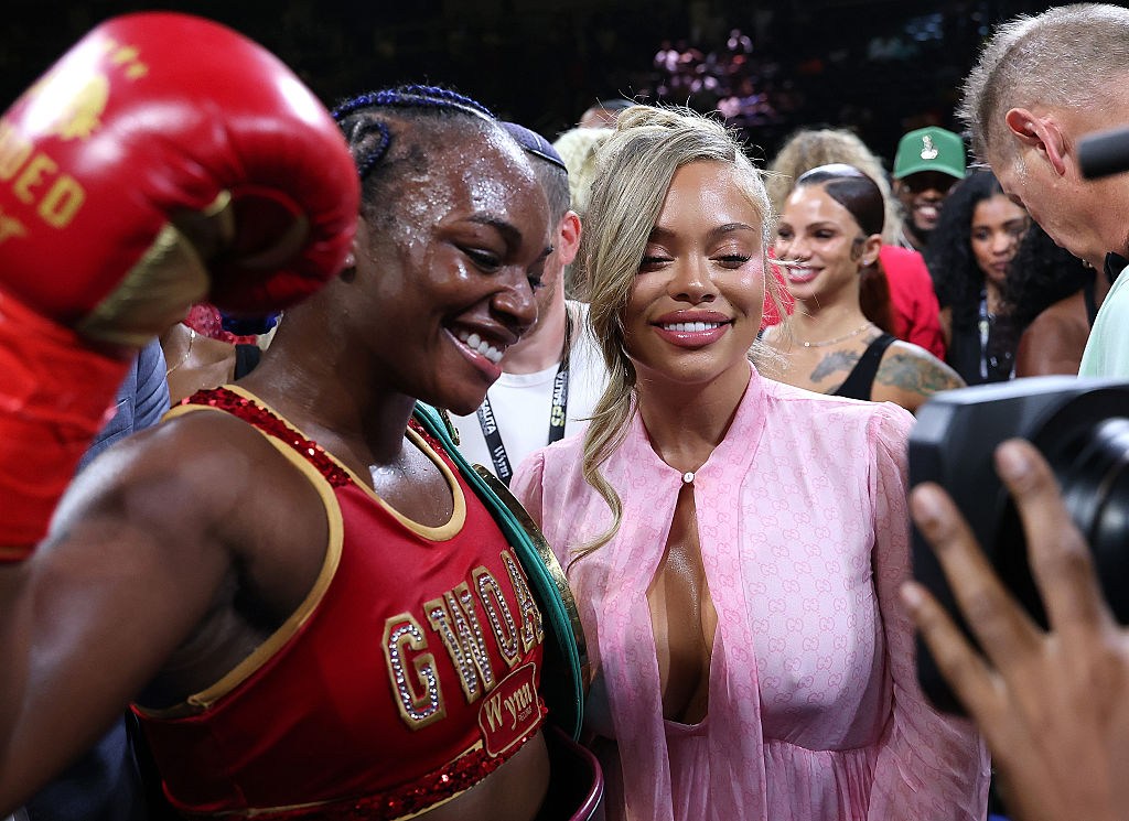Claressa Shields v Kaye Scott